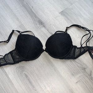 Push-up bra